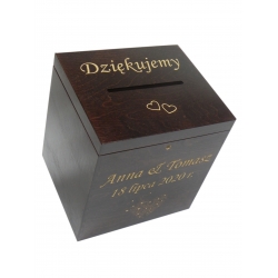 Drewniane pudełko na koperty z grawerem